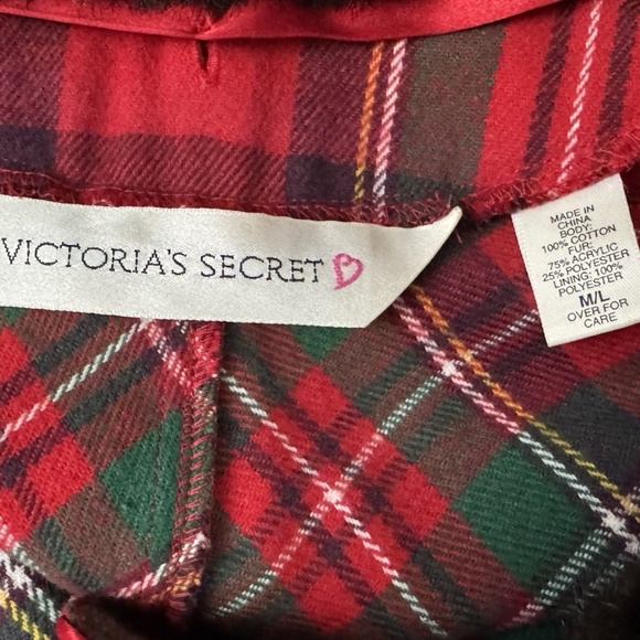 Vtg Victoria Secret Red & Black Plaid Full Length Coat/Robe Faux Fur Collar M/L - Picture 9 of 9